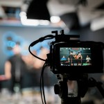 Imagem de aula online representando o treinamento BotCity