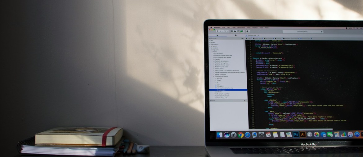 Imagem de código representando crescimento Python no TIOBE index